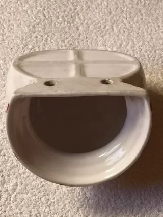 ANTIGUO MACETERO DE PARED PORCELANA DECORADA FLORE