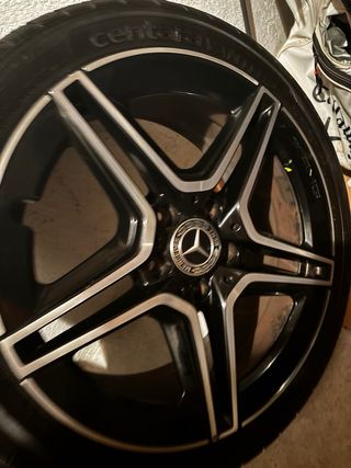 Llantas con neumáticos Mercedes Clase A AMG
