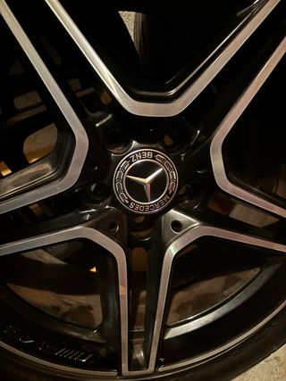 Llantas con neumáticos Mercedes Clase A AMG