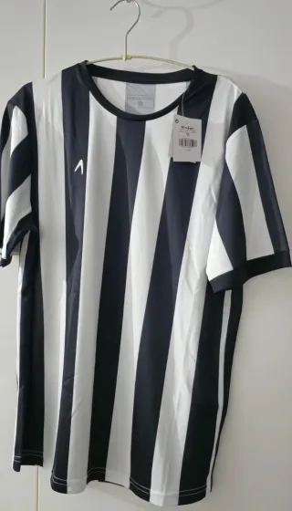 Camiseta Boomerang nueva