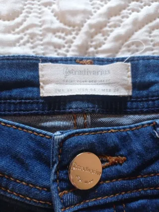 Pantalón vaquero T-36 desgastado