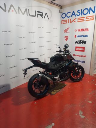 CFMOTO NK-450 Negra
