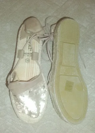 Bonitas zapatillas de esparto