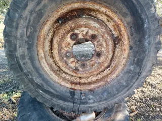 Ruedas grandes ideales para un carro