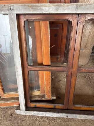 Ventana de madera cristalera