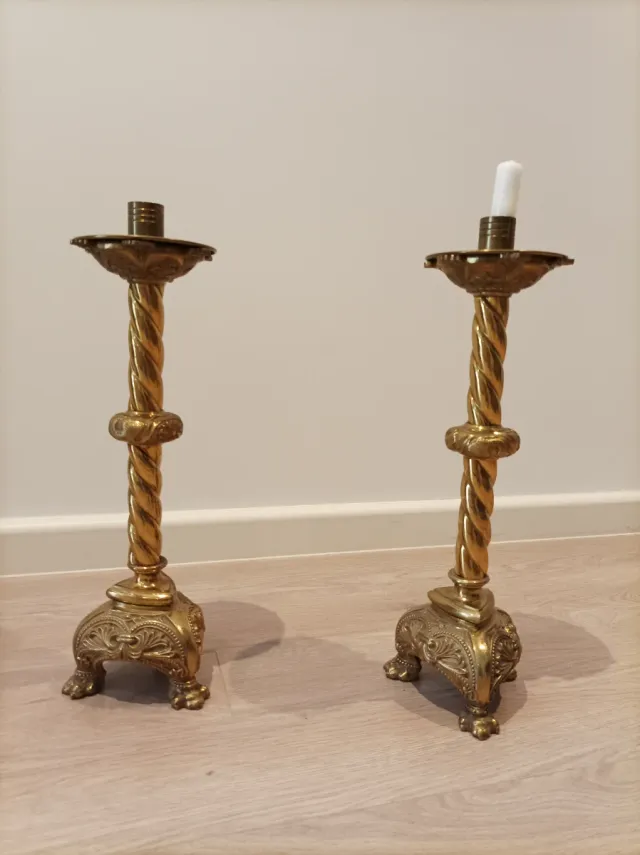 Pareja de Hacheros Grandes Dorados