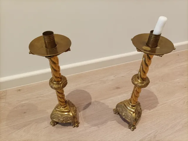 Pareja de Hacheros Grandes Dorados