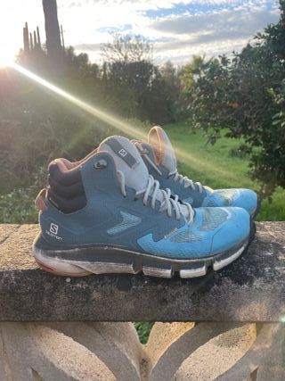 Botas Salomon Predict Hike Mid GTX 38.5