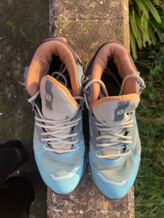 Botas Salomon Predict Hike Mid GTX 38.5