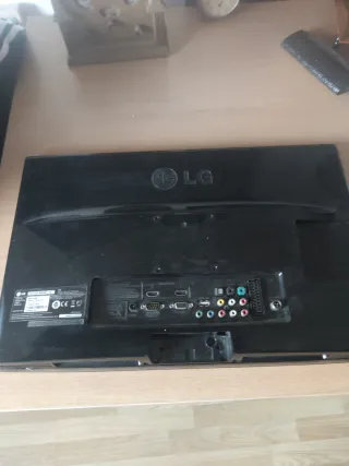 Monitor LG 22 LED Full HD Negro