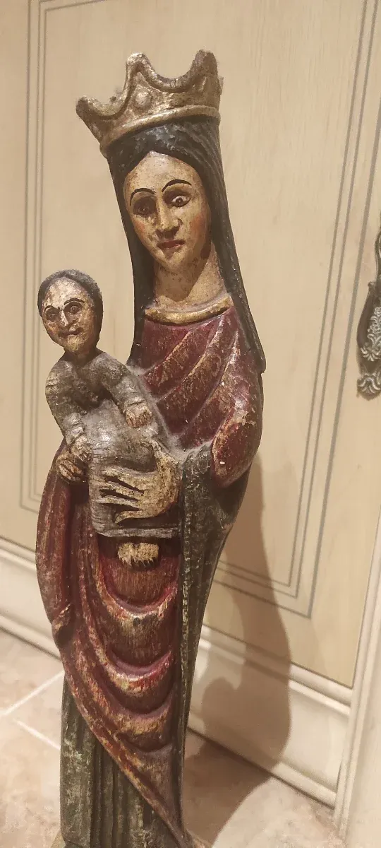 Virgen Moreneta Madera Románico