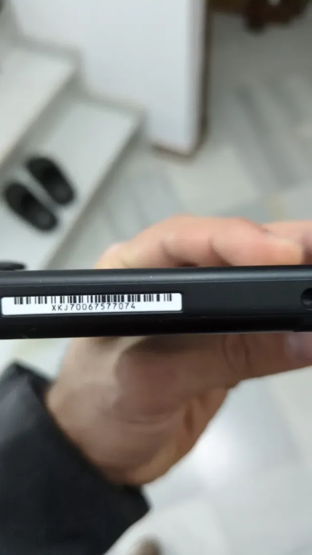 Nintendo Switch V2 con caja, funda y 2 juegos