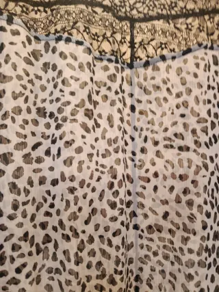 Lote 3 blusas beige y negra