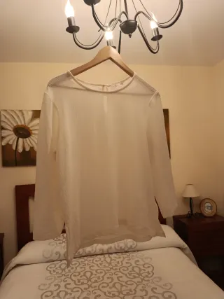 Lote 3 blusas beige y negra