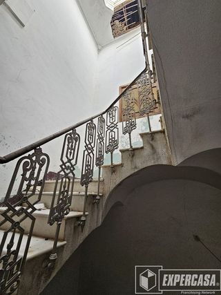 Edificio en venta en Albaida