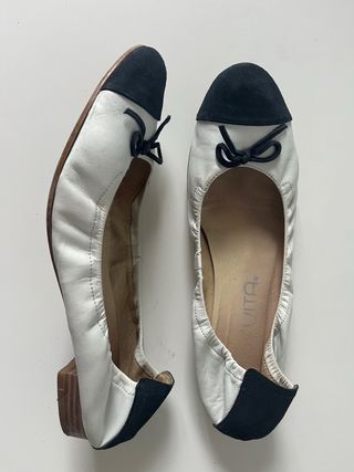 Manoletinas blancas y azul marino talla 43