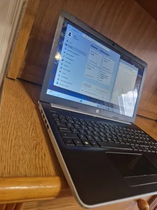 Portátil HP i5 Negro/Plateado