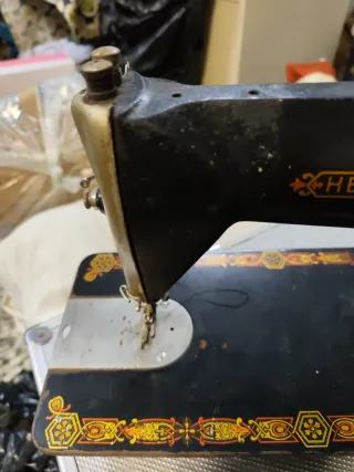 Máquina de coser vintage Hexagon