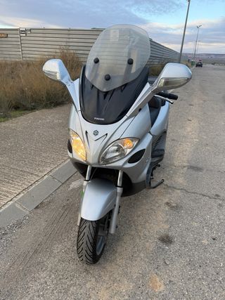 Piaggio X9 125 Plata