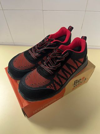 Zapatos de seguridad A ESTRENAR