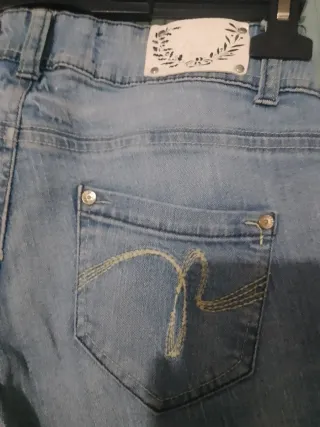 Pantalones vaqueros mujer