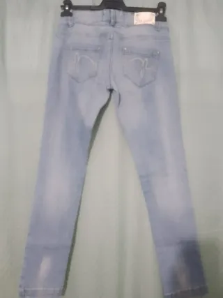 Pantalones vaqueros mujer