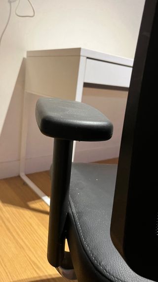Silla de estudio ergonómica negra