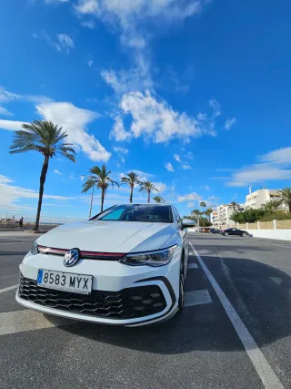 Volkswagen Golf GTI 2.0 TSI DSG 245
