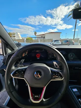 Volkswagen Golf GTI 2.0 TSI DSG 245