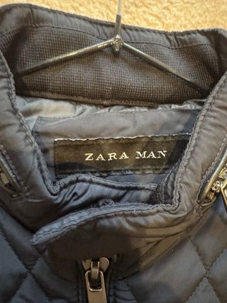 Chaqueta Zara Acolchada Azul Marino