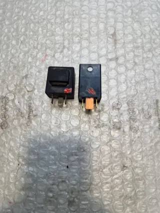 Relés Derbi Variant sport modelo Scooter