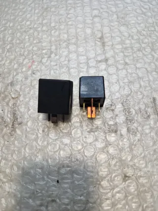 Relés Derbi Variant sport modelo Scooter