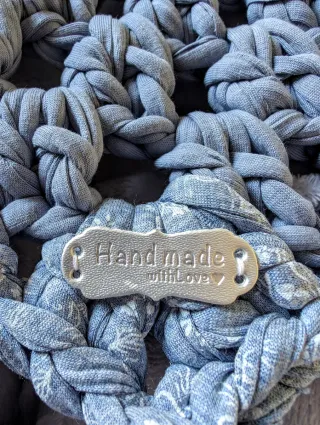 Alfombra redonda artesanal de tela