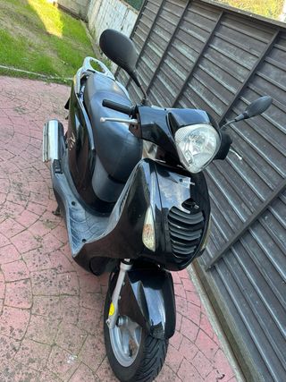 Honda PS125i