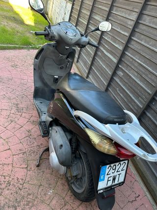 Honda PS125i