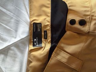 Pantalones y Guantes Snowboard Oakley