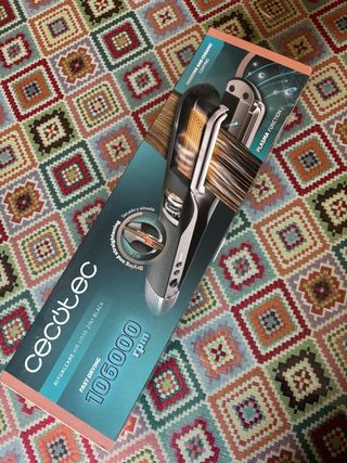 Cecotec Plancha y Secador de Aire 2 en 1 Negro