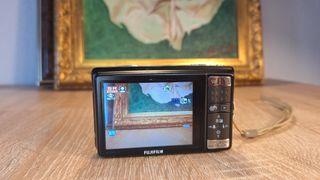 Cámara Digital Fujifilm FinePix Z70 12MP