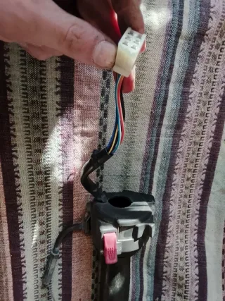 Piña Luces Derecha Yamaha BWS 49cc