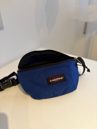 Riñonera Eastpak azul