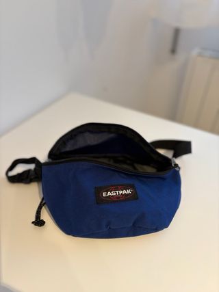 Riñonera Eastpak azul