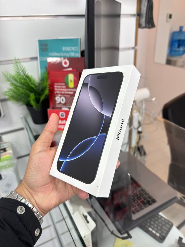 iPhone 16 Pro Max 256GB Nuovo Sigillato