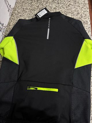 Chaqueta Ciclismo ARSUXEO Negra y Fluor