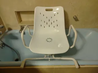 Silla giratoria para bañera