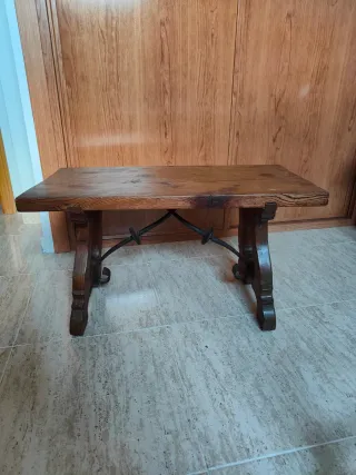 Mesa de centro madera maciza española