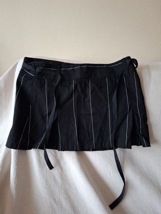 Lote 3 minifaldas Bershka y Zara