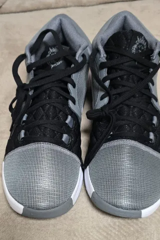 Zapatillas Nike lebron witness  VIII