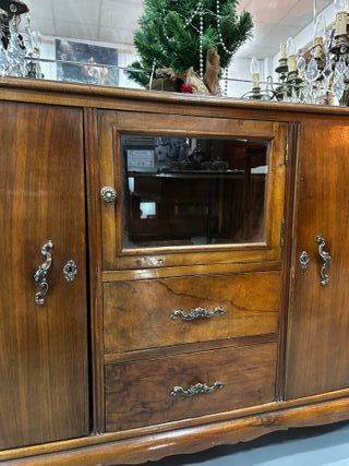 Aparador vintage con espejo