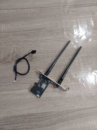 Adaptador PCIe Wi-Fi y Bluetooth