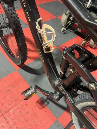 Bicicleta Conor Doble Suspensión.